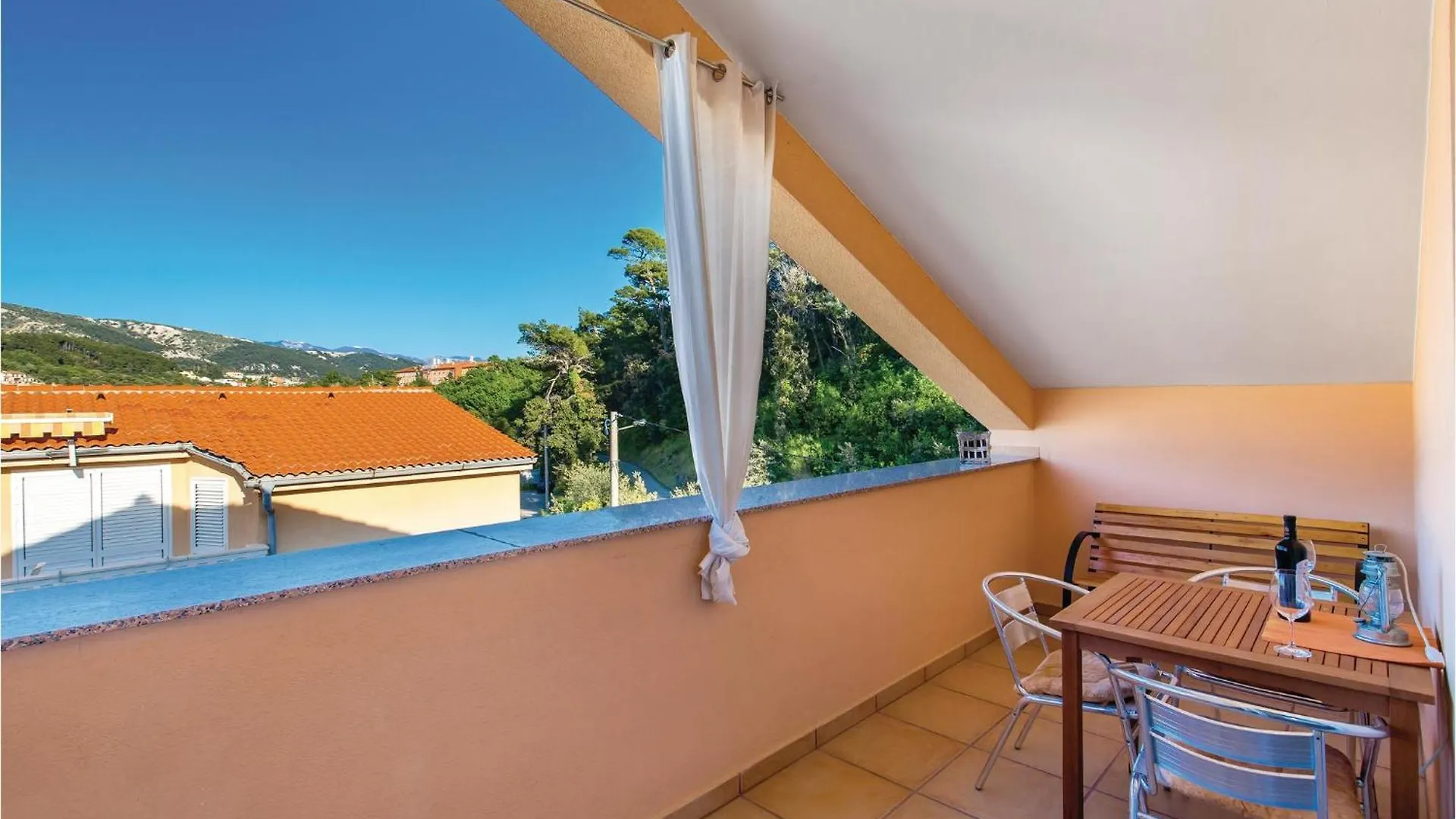 Amazing Apartment In Palit With Wifi